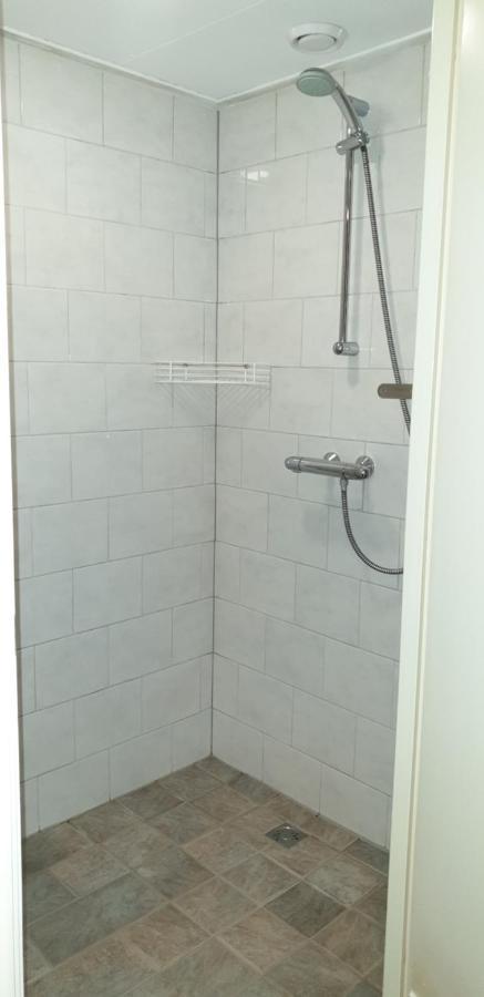 Bed And Breakfast "De Smousenhoek" Ouddorp Bagian luar foto