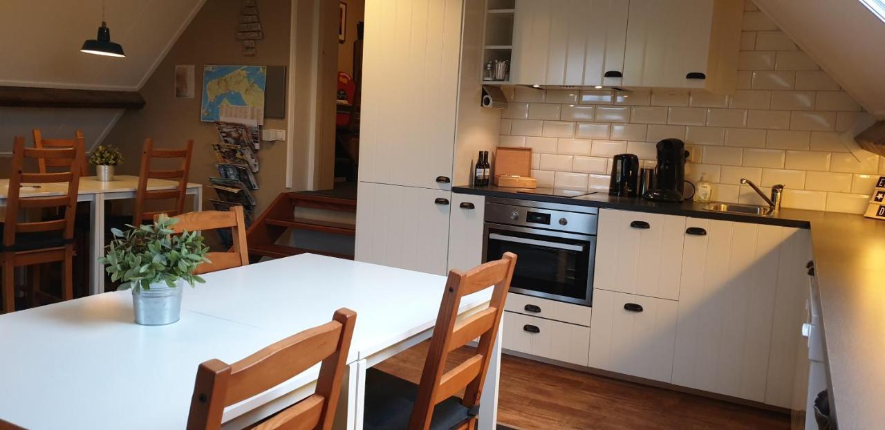 Bed And Breakfast "De Smousenhoek" Ouddorp Bagian luar foto