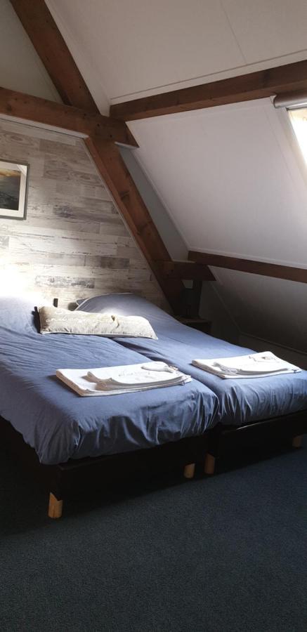Bed And Breakfast "De Smousenhoek" Ouddorp Bagian luar foto
