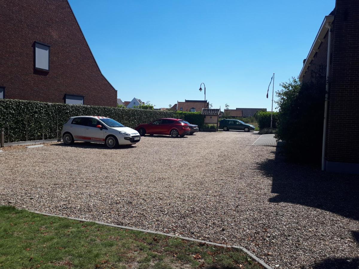 Bed And Breakfast "De Smousenhoek" Ouddorp Bagian luar foto
