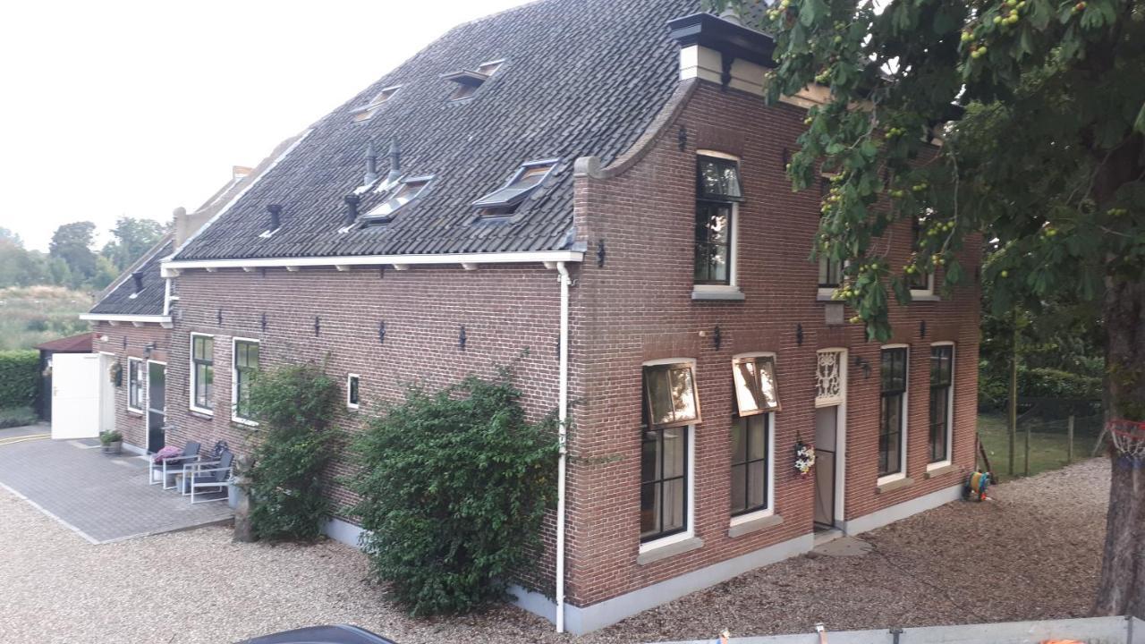 Bed And Breakfast "De Smousenhoek" Ouddorp Bagian luar foto