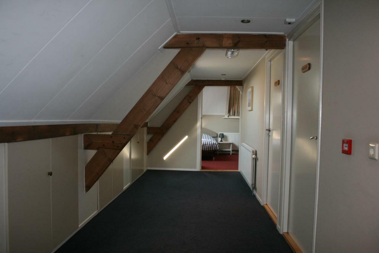 Bed And Breakfast "De Smousenhoek" Ouddorp Bagian luar foto