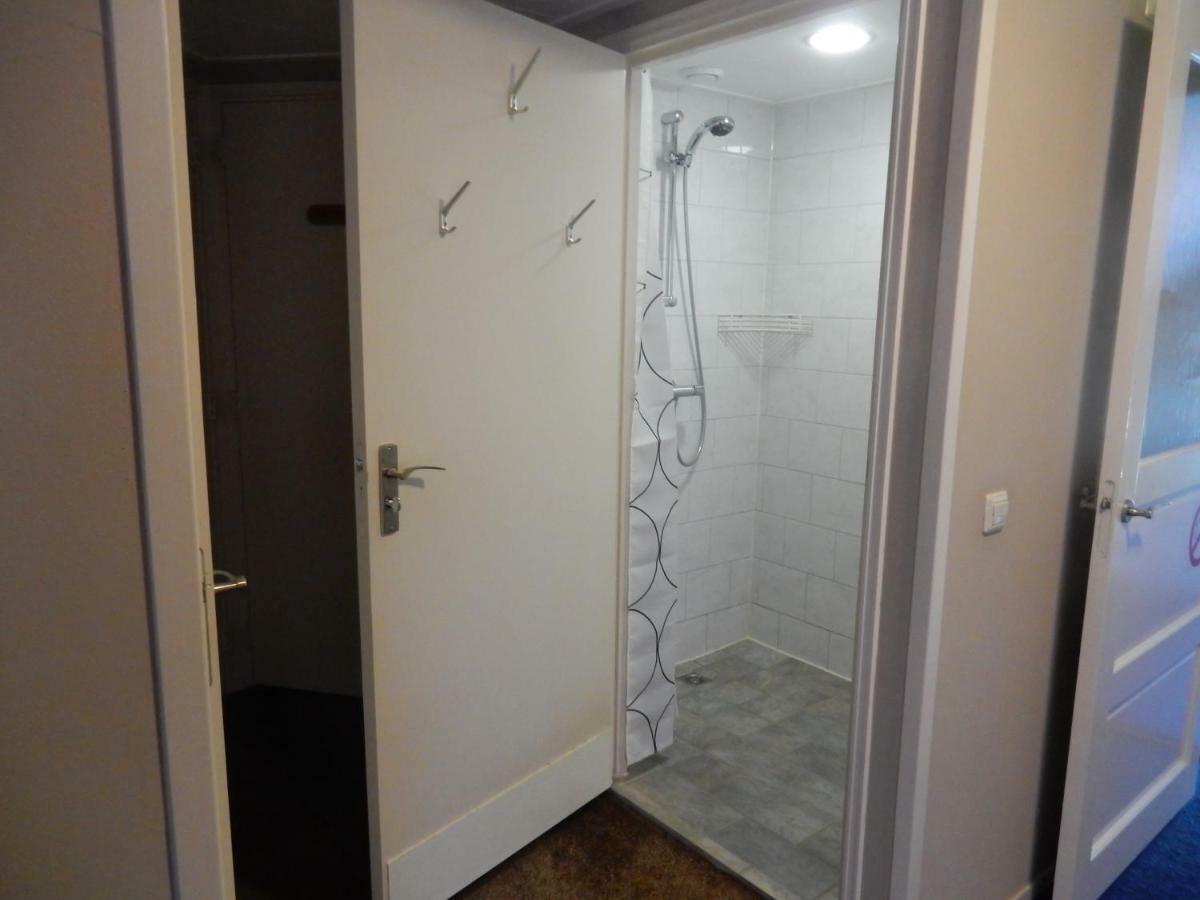 Bed And Breakfast "De Smousenhoek" Ouddorp Bagian luar foto
